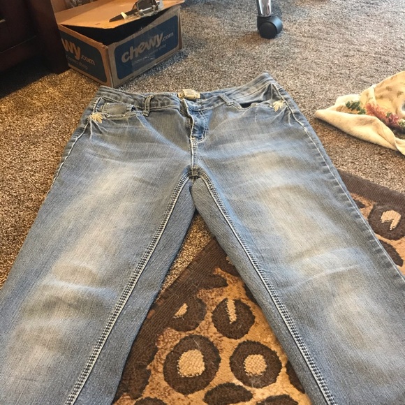 Blue jeans - Picture 2 of 4